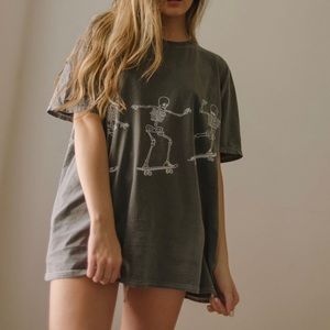 UO skeleton tee